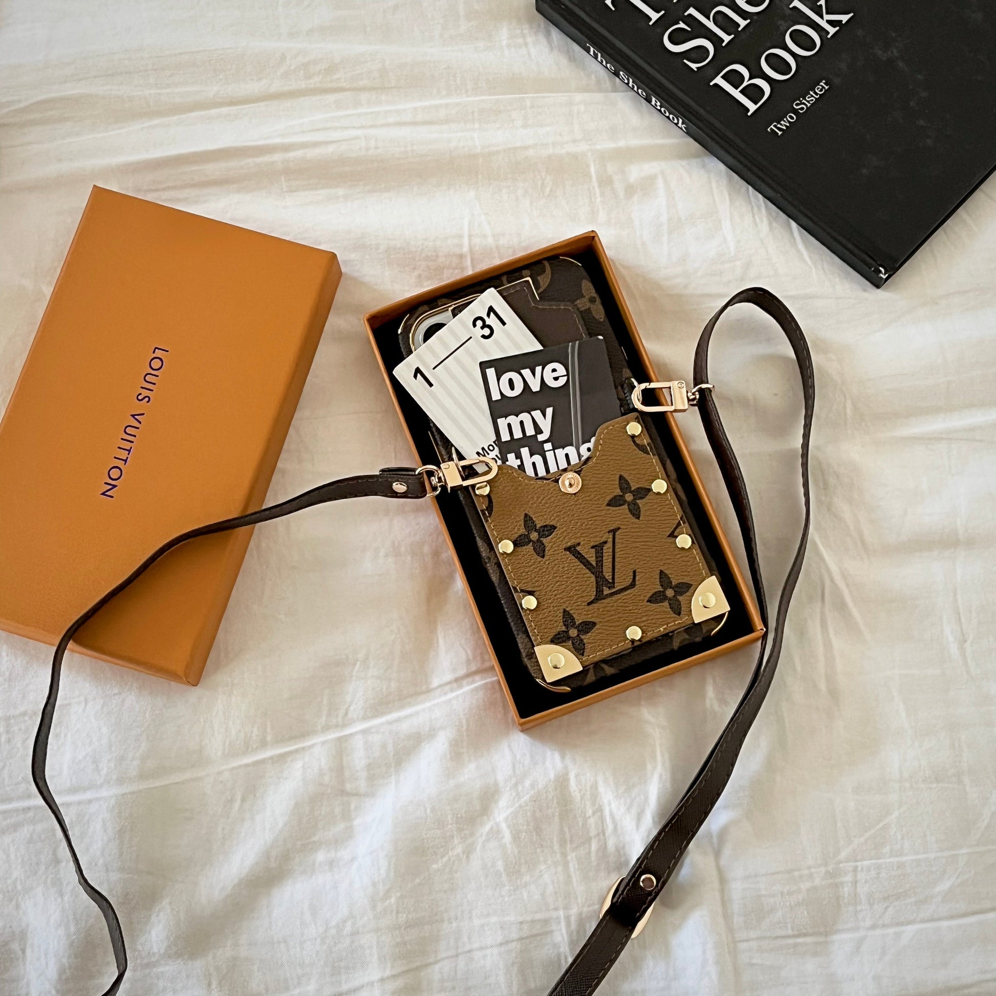 Lou Chain Leather iPhone Case mysite
