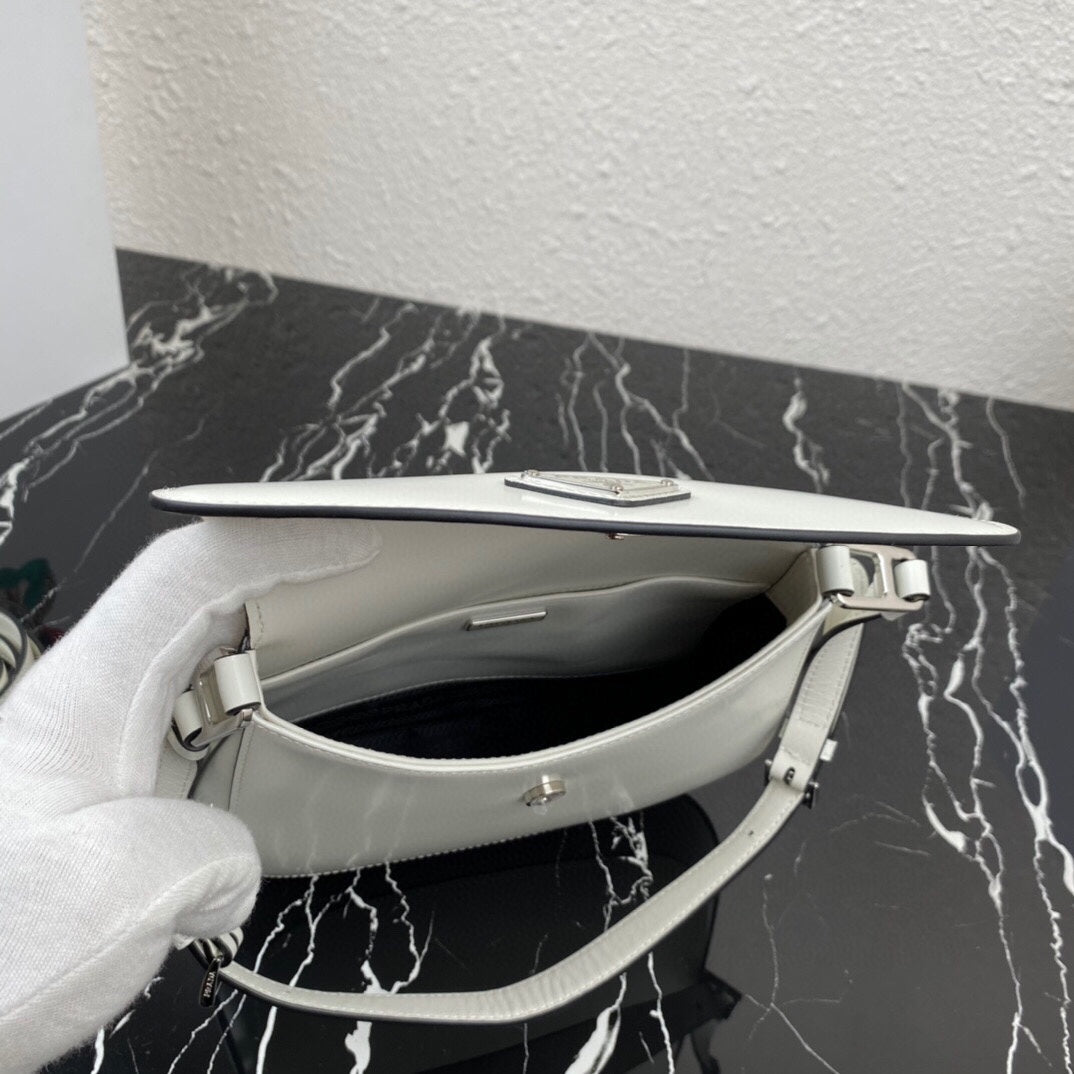 CLEO 24 WHITE BLACK BRUSHED LEATHER SHOULDER BAG mysite