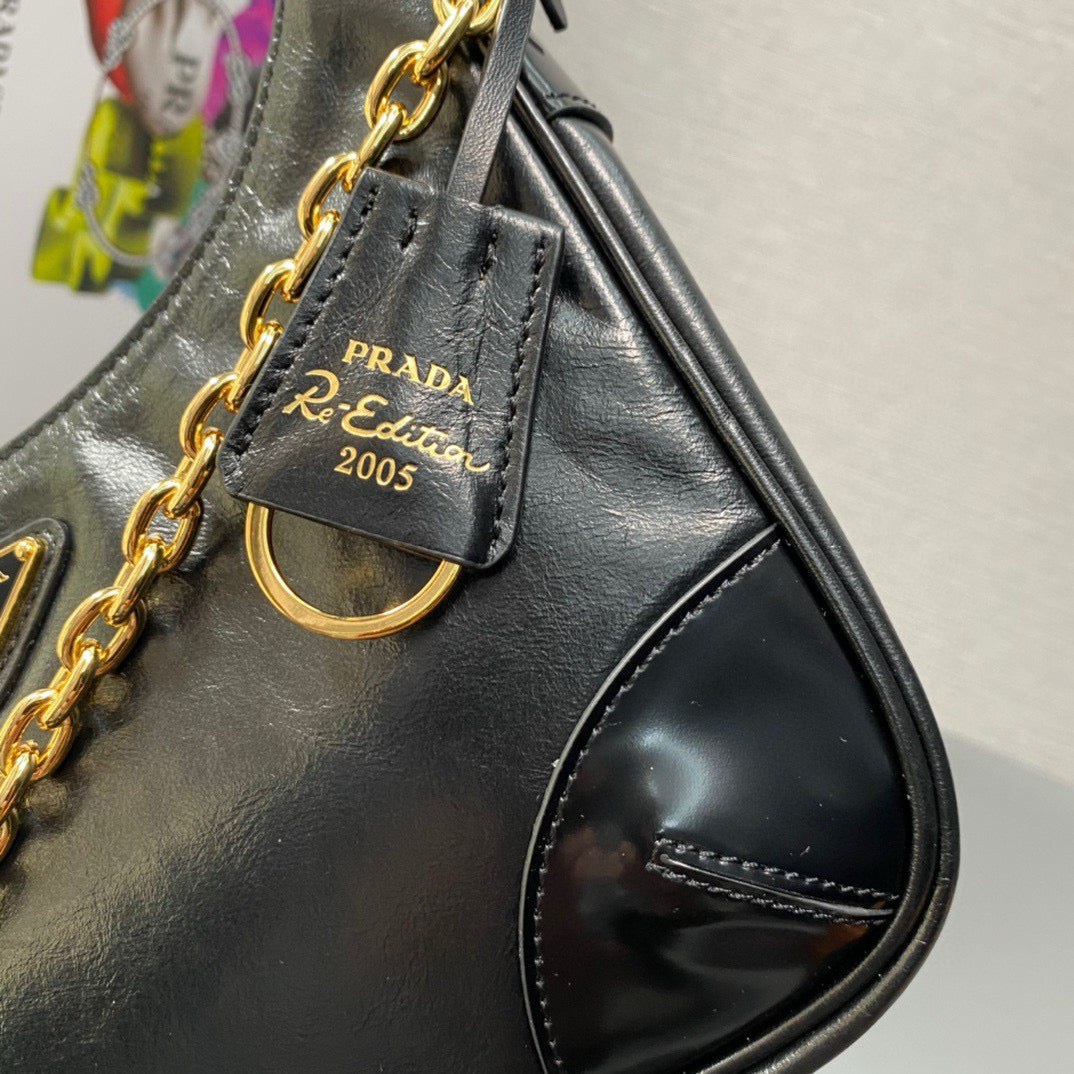 pra hobo bag 22cm re-edition 2005 black calfskin mysite