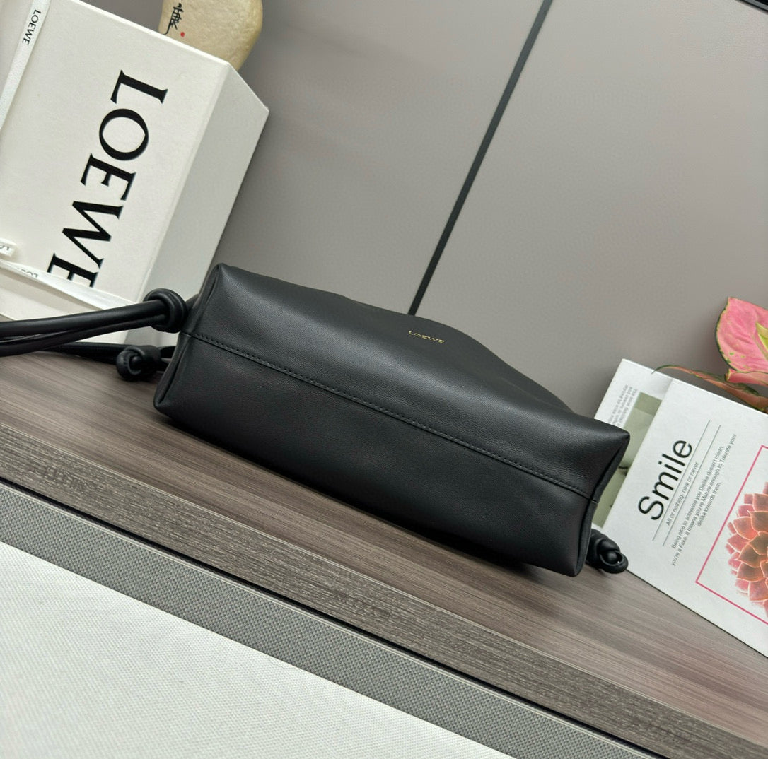 Loew Medium Flamenco Bag 30cm Black Lambskin mysite