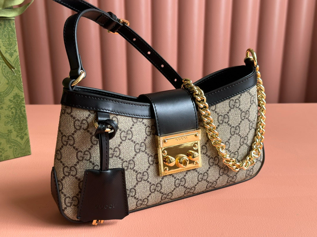 GG PADLOCK SMALL 24 BEIGE CANVAS BLACK CALFSKIN mysite