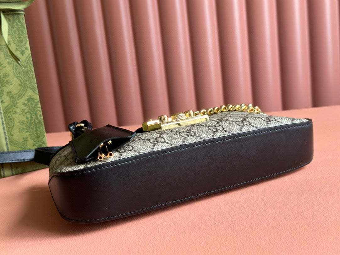 GG PADLOCK SMALL 24 BEIGE CANVAS BLACK CALFSKIN mysite