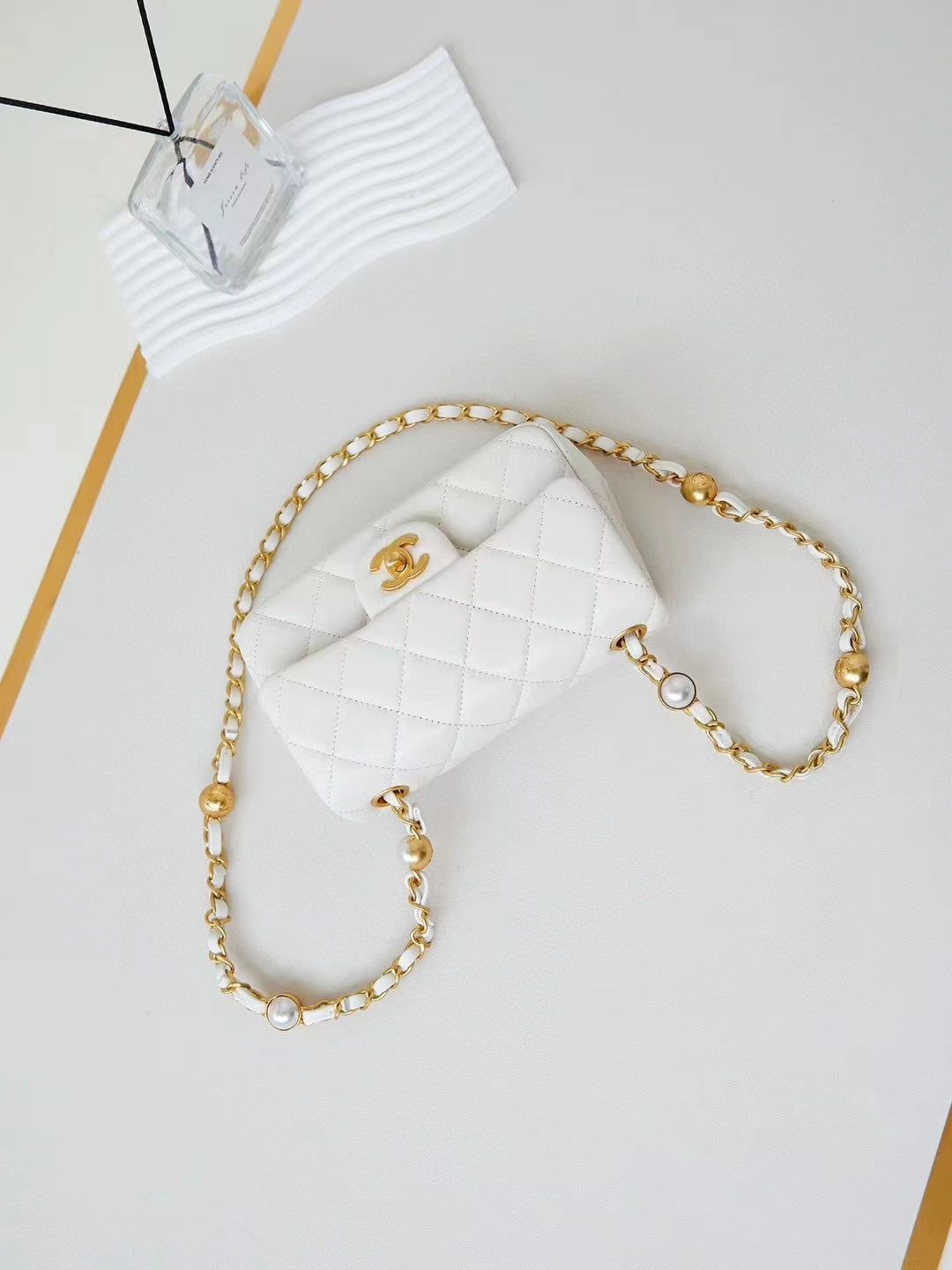 CC 24F Flap Bag White Lambskin Pearl Gold Hardware mysite