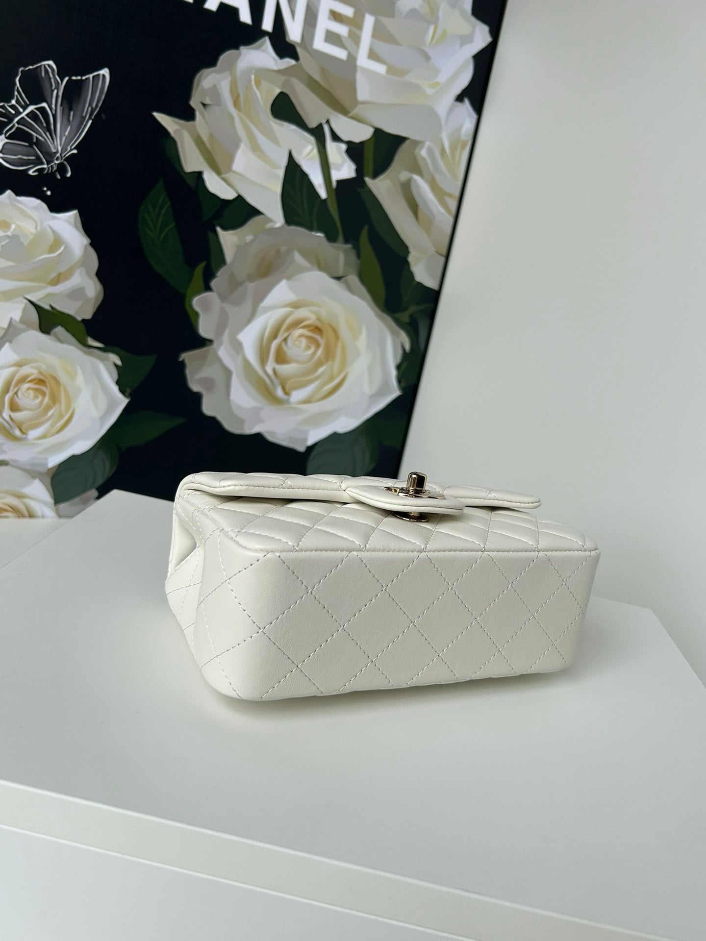 cc flap bag 20 white lambskin silver hardware mysite
