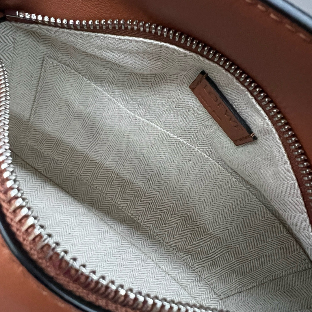 Small Puzzle 24 bag in classic gold calfskin shw mysite