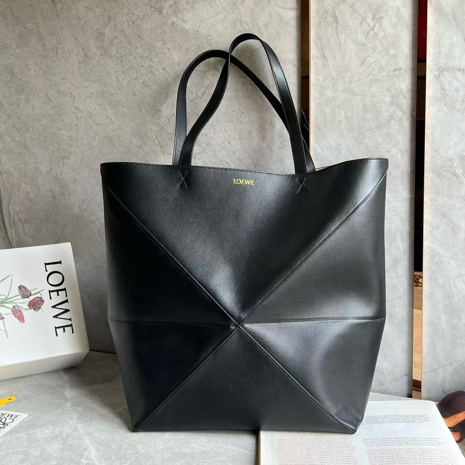 LOEW PUZZLE FOLD TOTE IBLACK SHINY CALFSKIN mysite