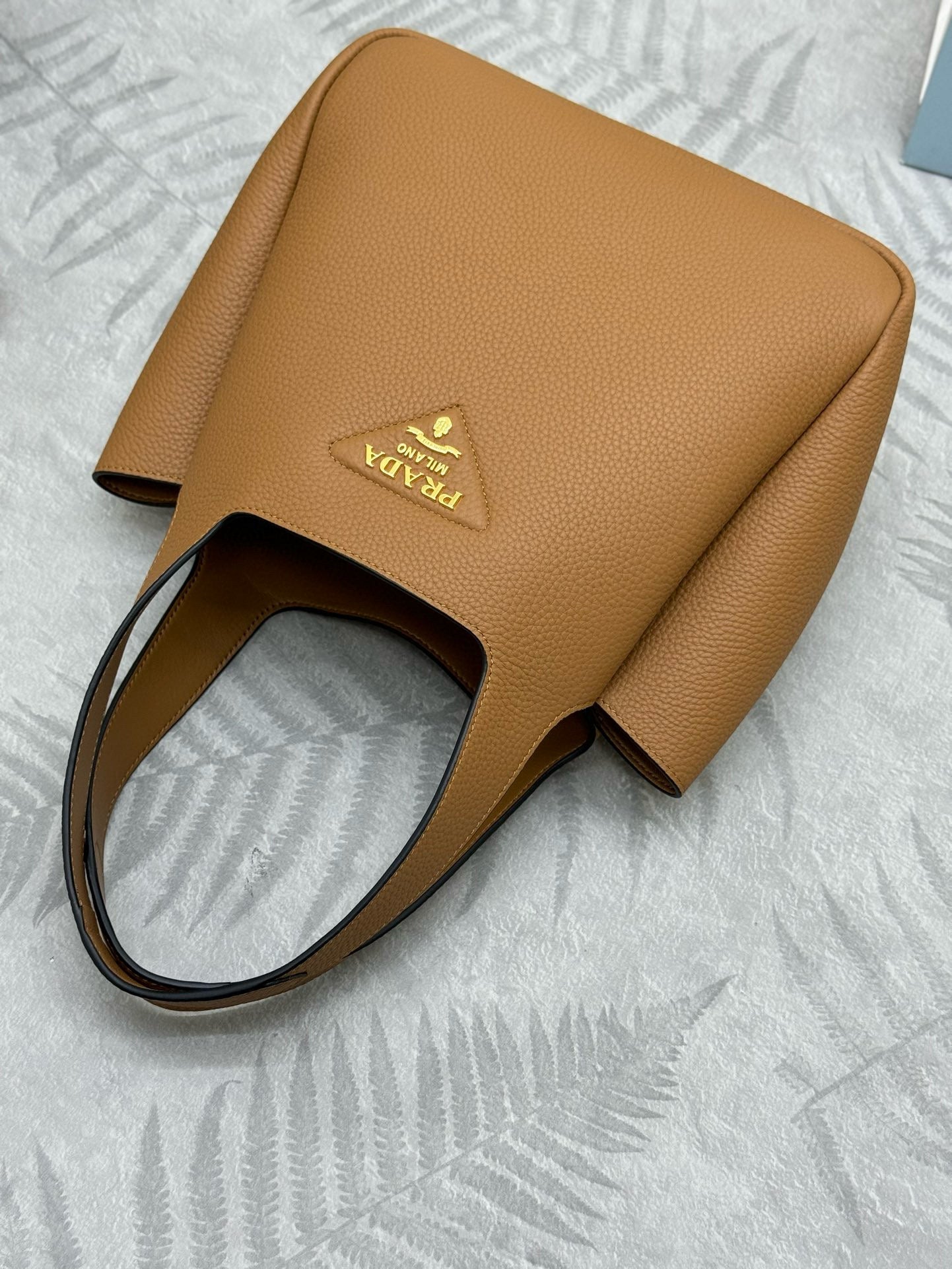 Prada Medium Leather Tote Bag Caramel Calfskin mysite