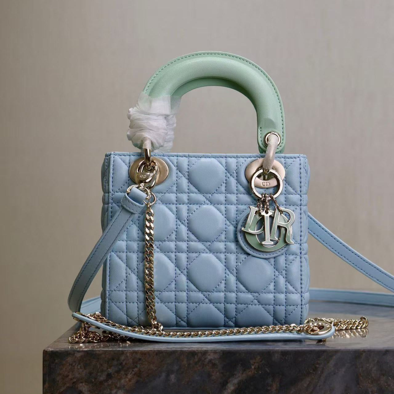 CD Mini Lady 17 Light Blue Mint Lambskin mysite