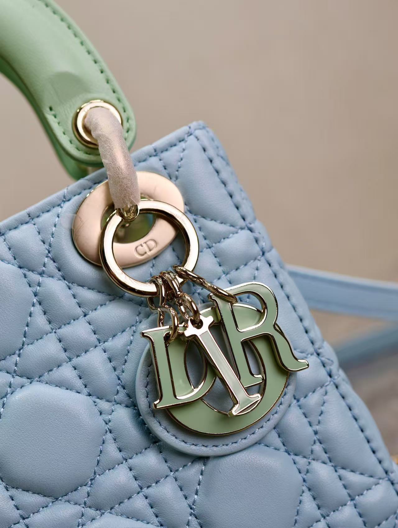 CD Mini Lady 17 Light Blue Mint Lambskin mysite