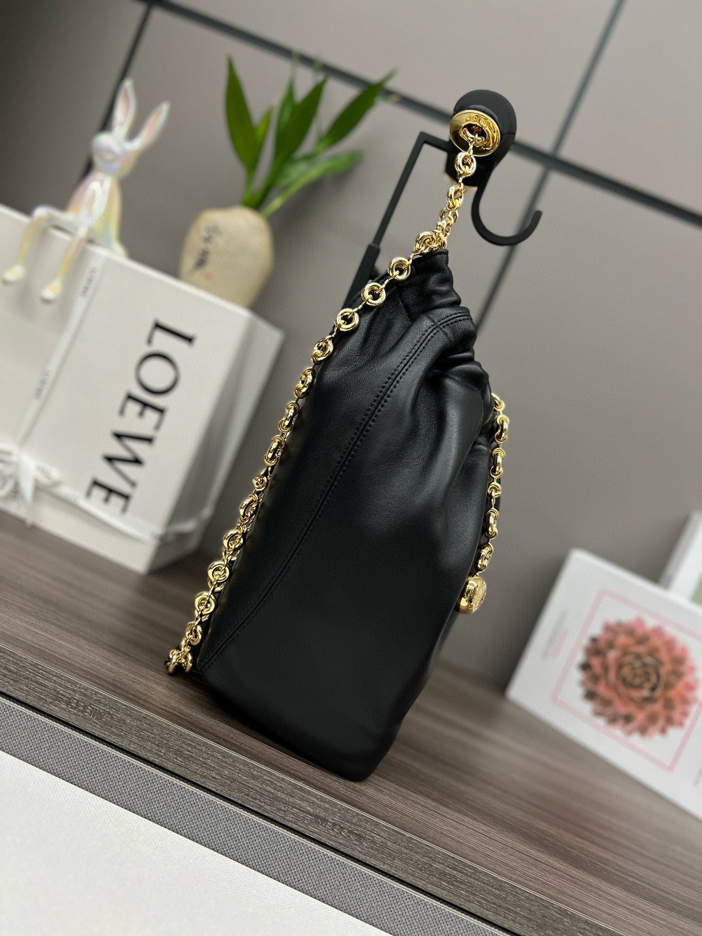 Loew Squeeze Hobo Bag 24cm Black Lambskin Ghw mysite