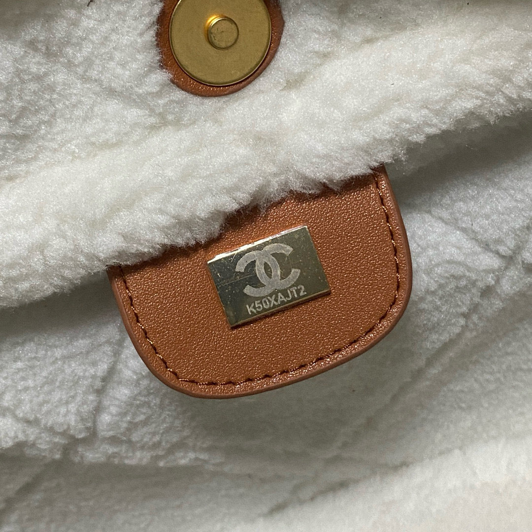 CC 22 Bag 35cm Brown White Shearling Lambskin mysite