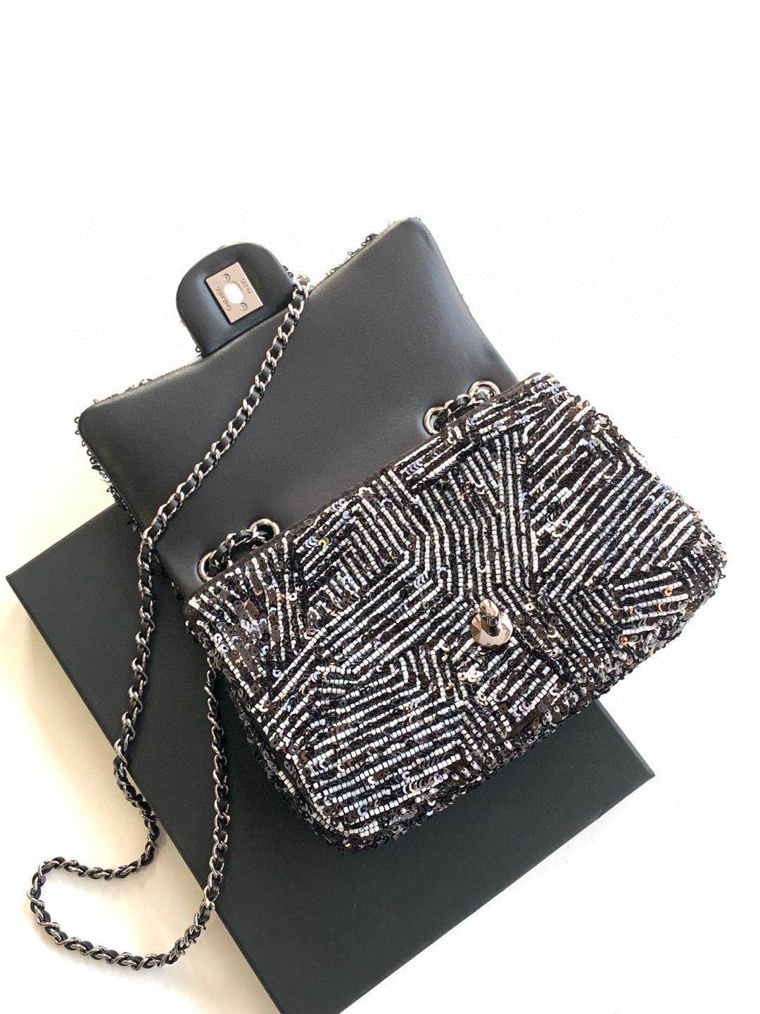 24K Flap Bag 20cm Sequin Black mysite