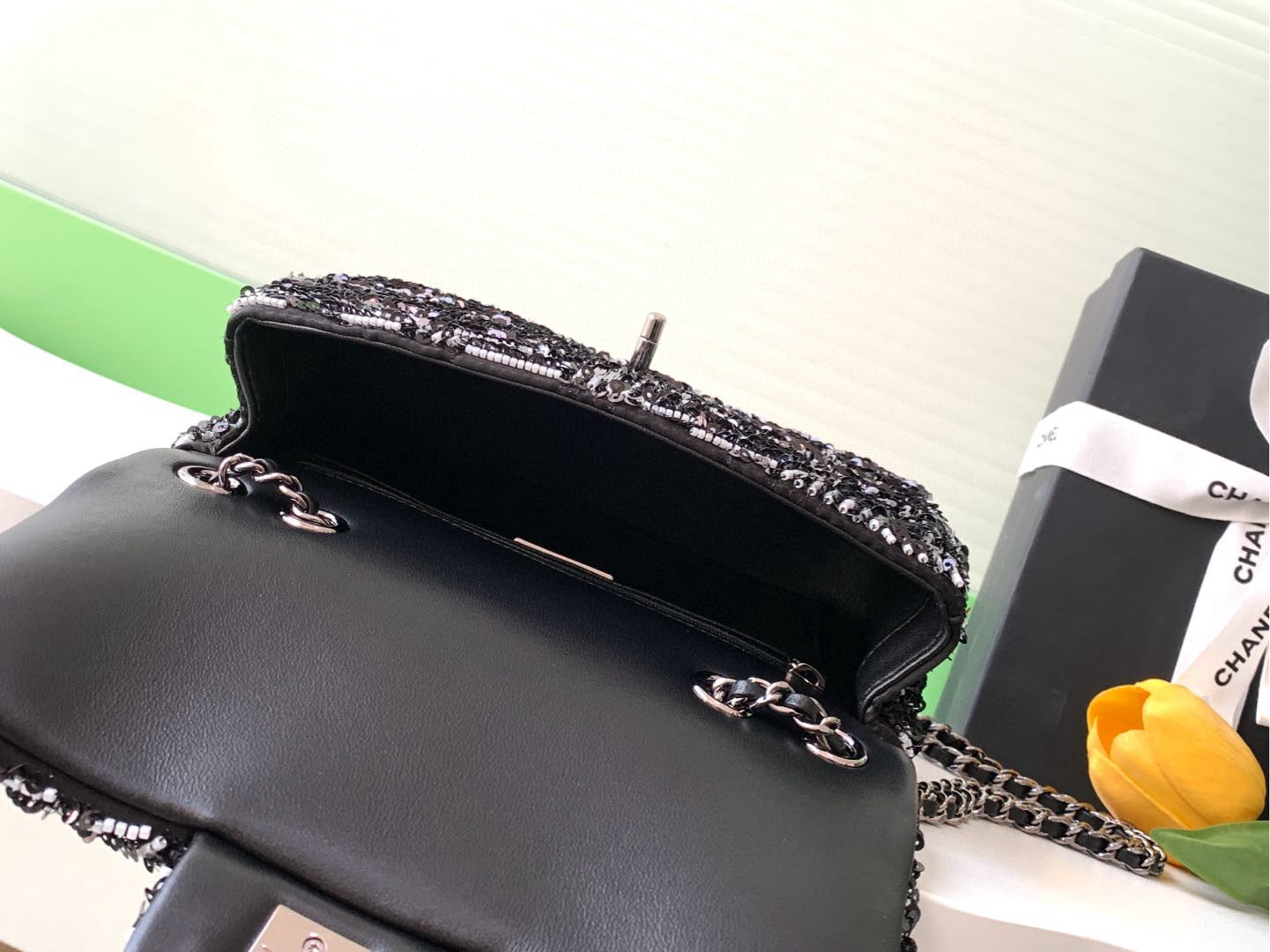 24K Flap Bag 20cm Sequin Black mysite