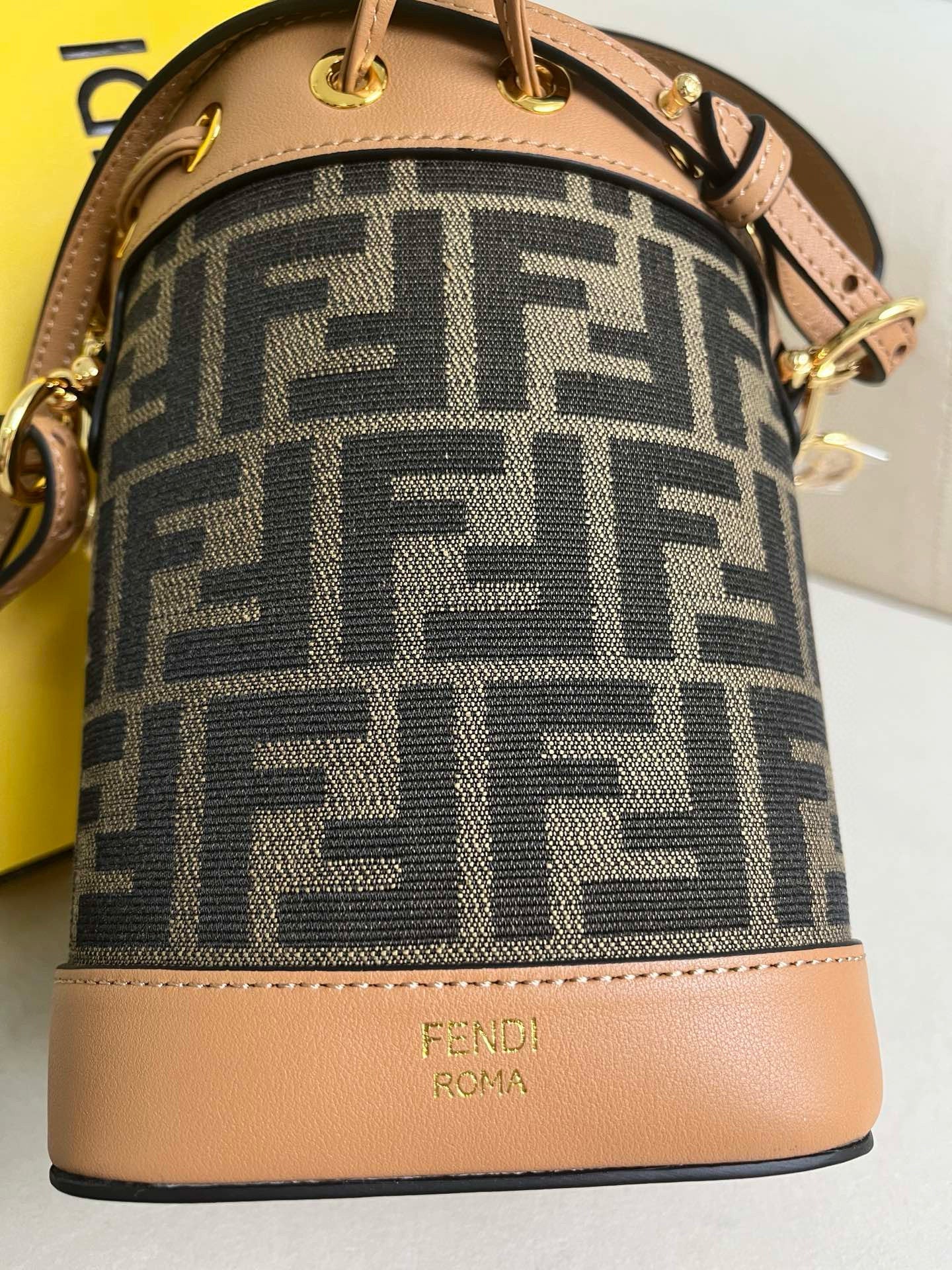 MON TRESOR 18 IN BROWN CALFSKIN mysite