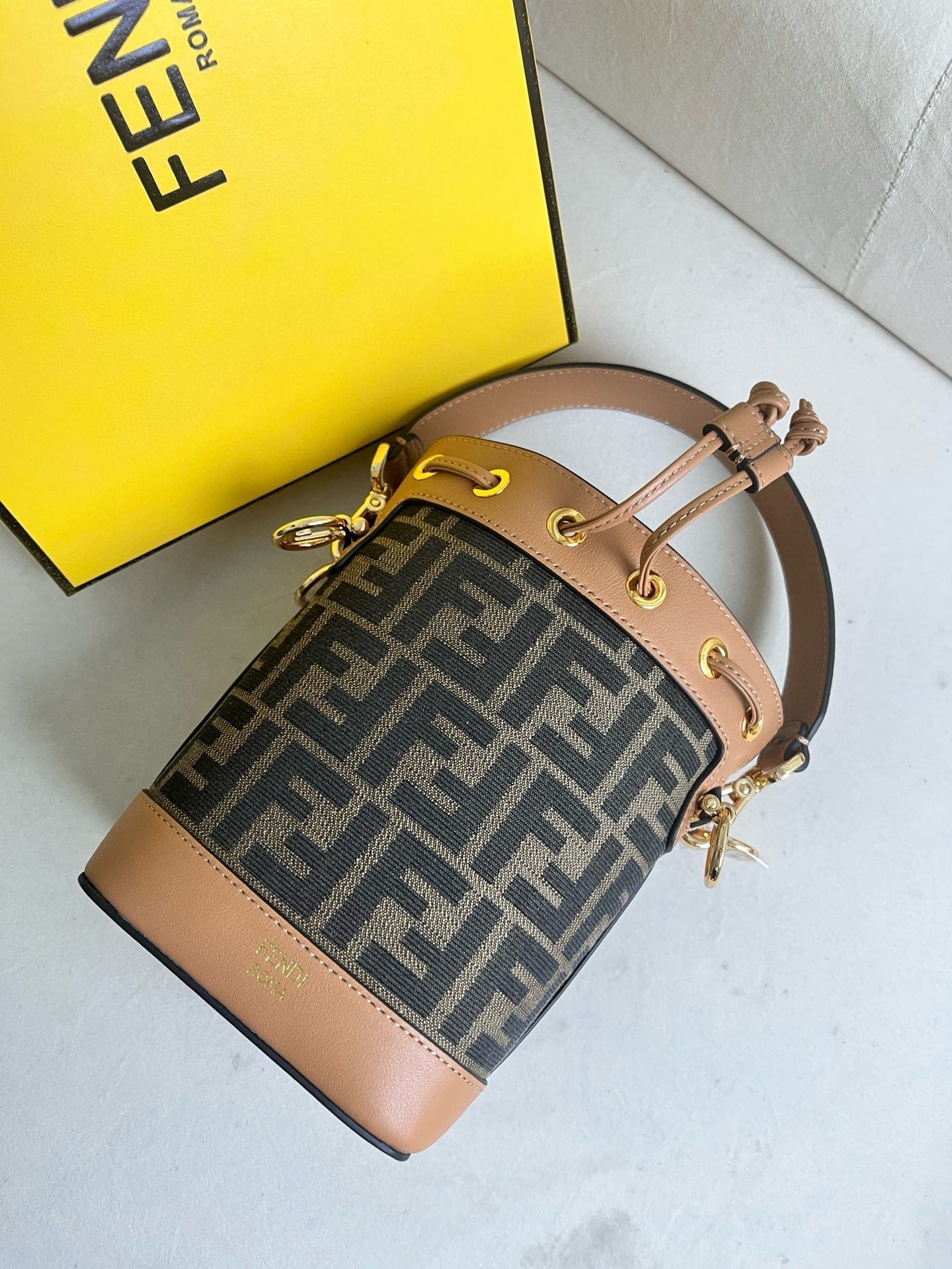 MON TRESOR 18 IN BROWN CALFSKIN mysite