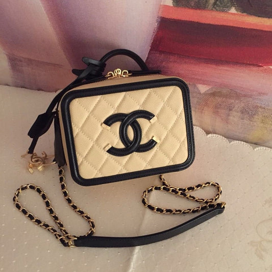 CC Filigree Vanity Case Bag Black Beige Quilted Caviar Leather mysite