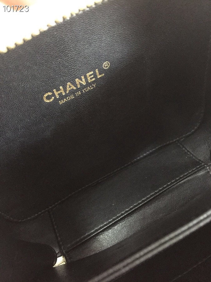 CC Filigree Vanity Case Bag Black White Quilted Caviar Leather mysite