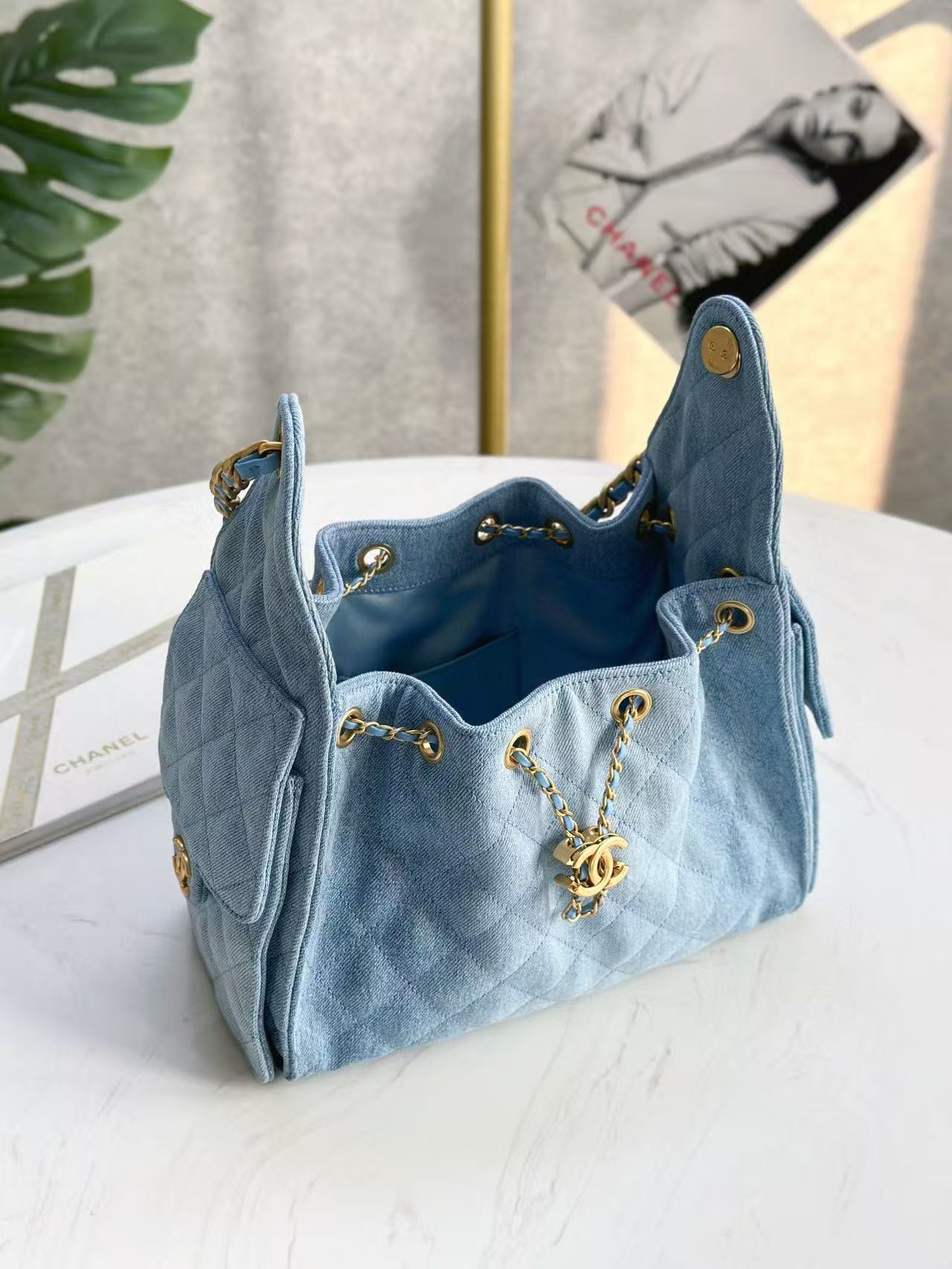 CC 25C Hobo Bag 30cm Light Blue Denim mysite