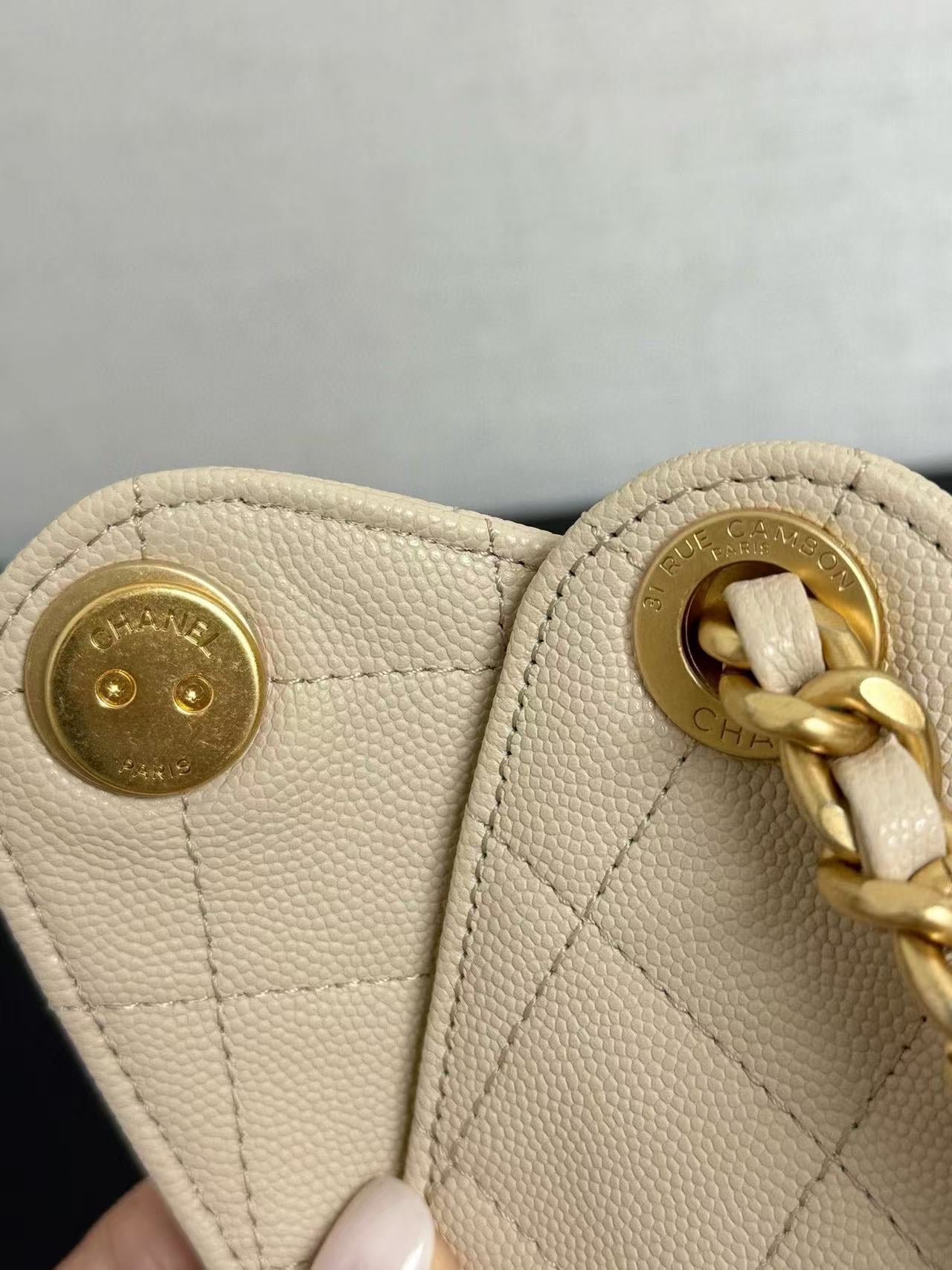 CC 25C Hobo Bag 30cm Beige Grained Calfskin mysite