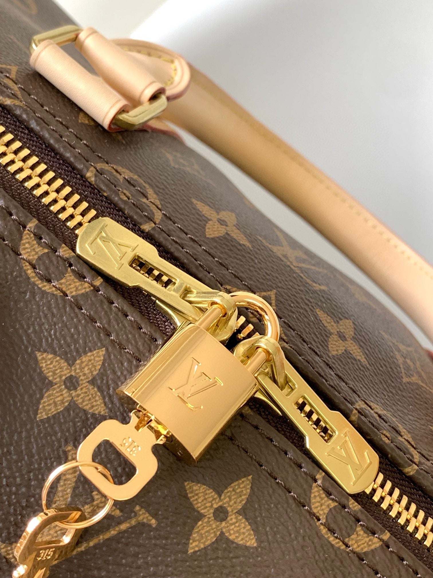 LV Keepall Bandouliere 55 Monogram Canvas Brown Gold Hardware mysite