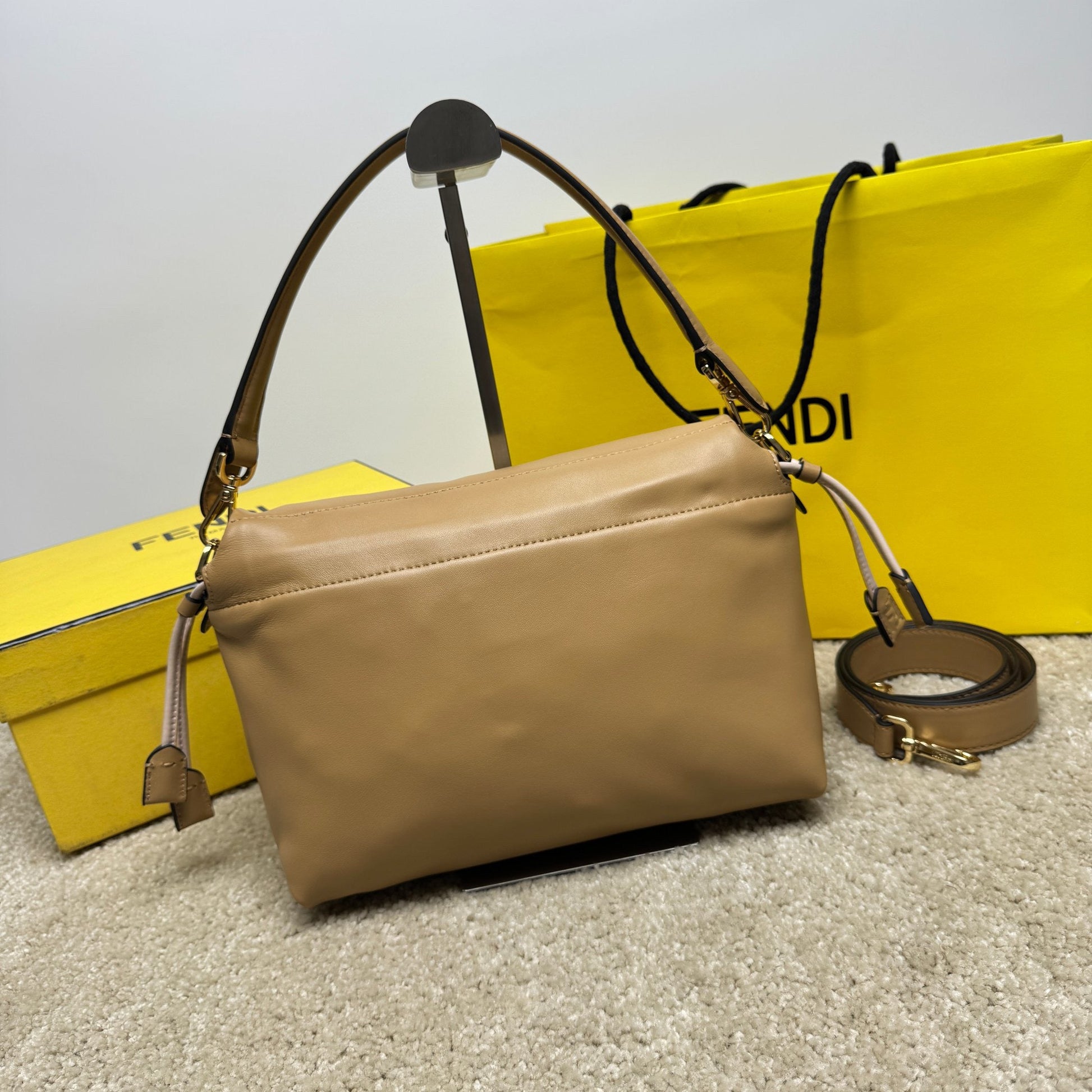Mamma Baguette Medium Bag 26.5cm Light Brown Lambskin Gold Hardware mysite