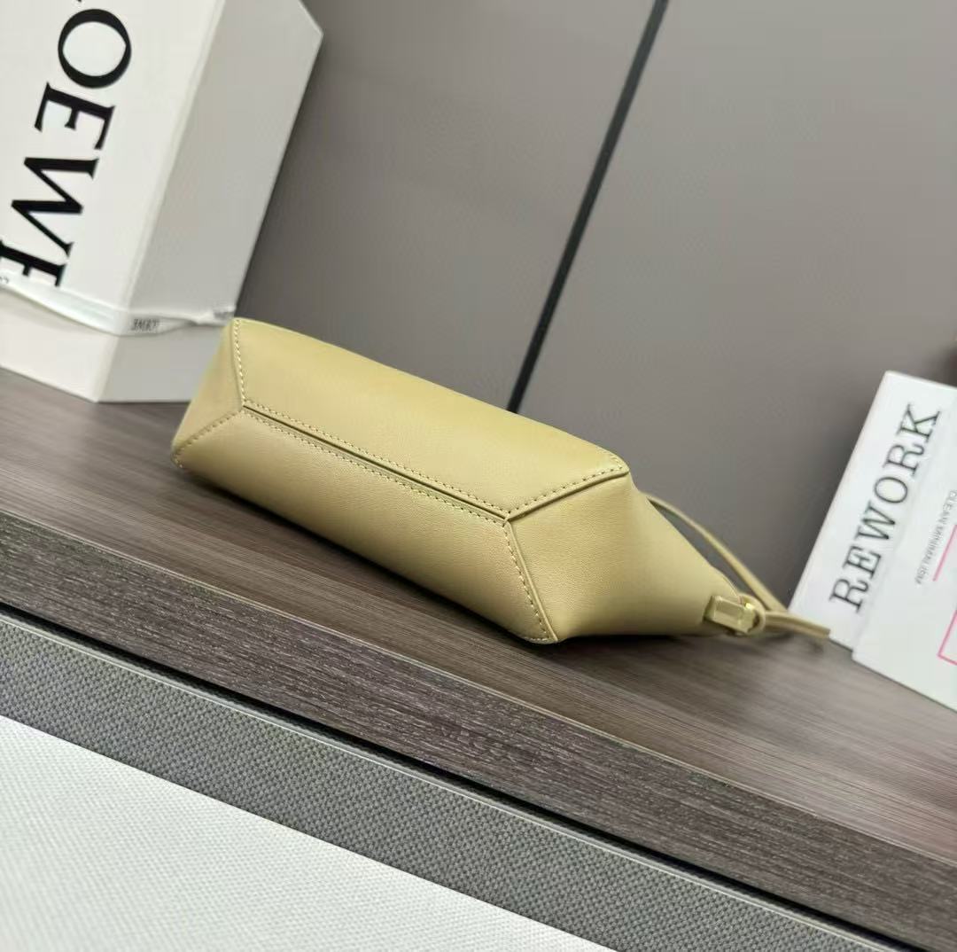 Loewe Puzzle Fold Pouch Light Yellow Nappa Calfskin mysite
