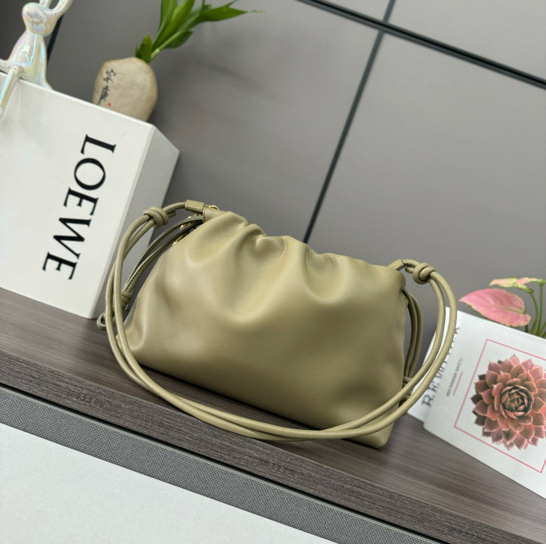 Loewe Flamenco Lucky Bag 30 Eucalyptus Green Nappa Lambskin mysite