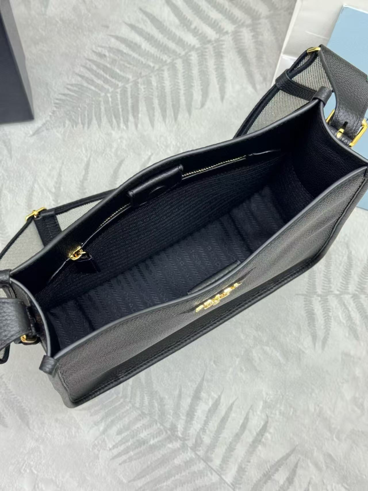 Prada 30cm Bag Black Calfskin Canvas mysite