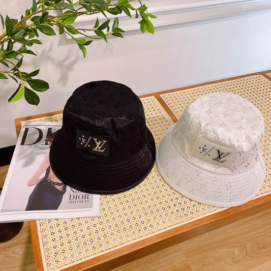 Fashionable new style casual matching clothing duckbill cap baseball cap 100 mysite