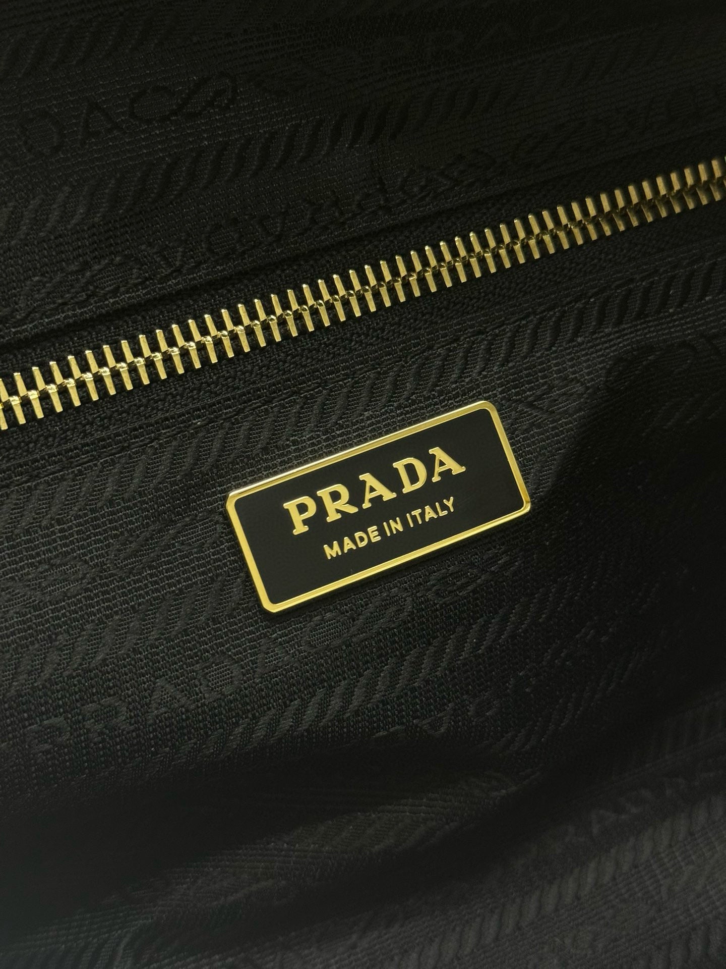 DANGLE TOP HANDLE BAG 30 IN WHITE PATENT CALFSKIN mysite