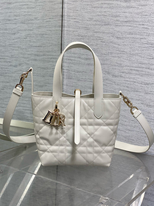 CD Small Toujours Vertical 18cm White Calfskin mysite