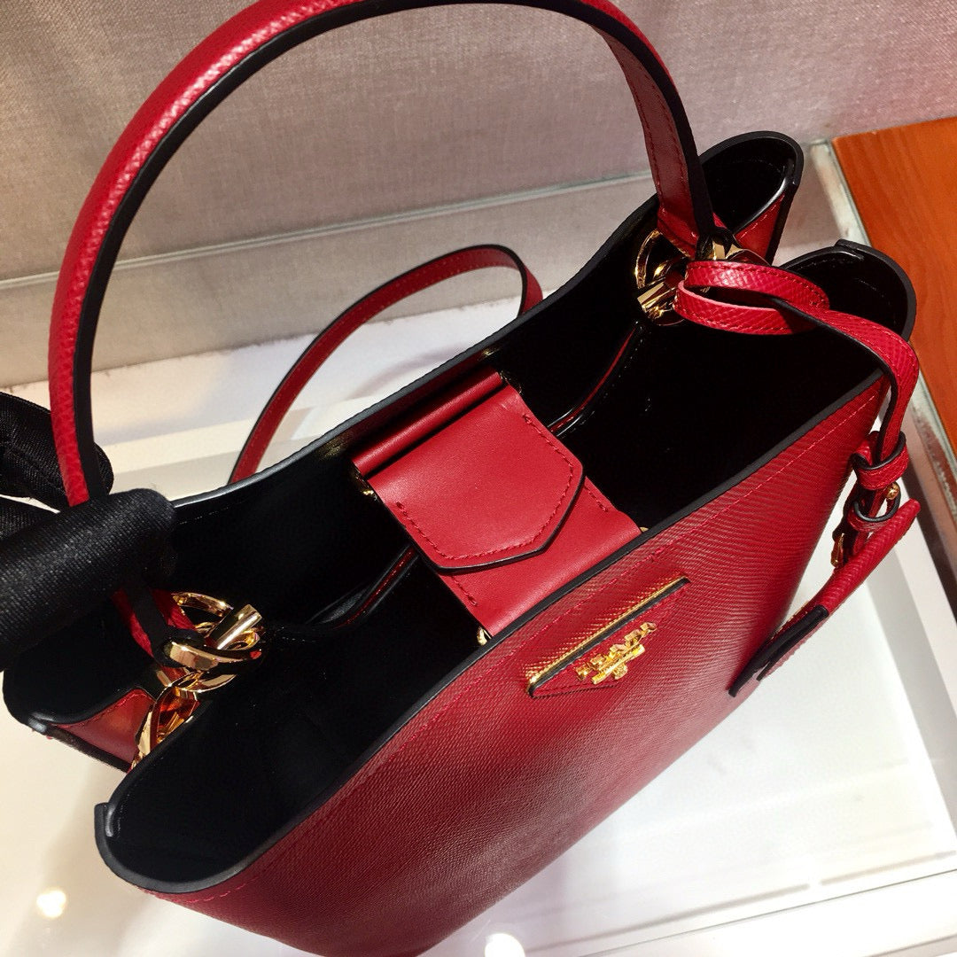 Prada Medium Cuir Panier Bag Red Saffiano leather mysite