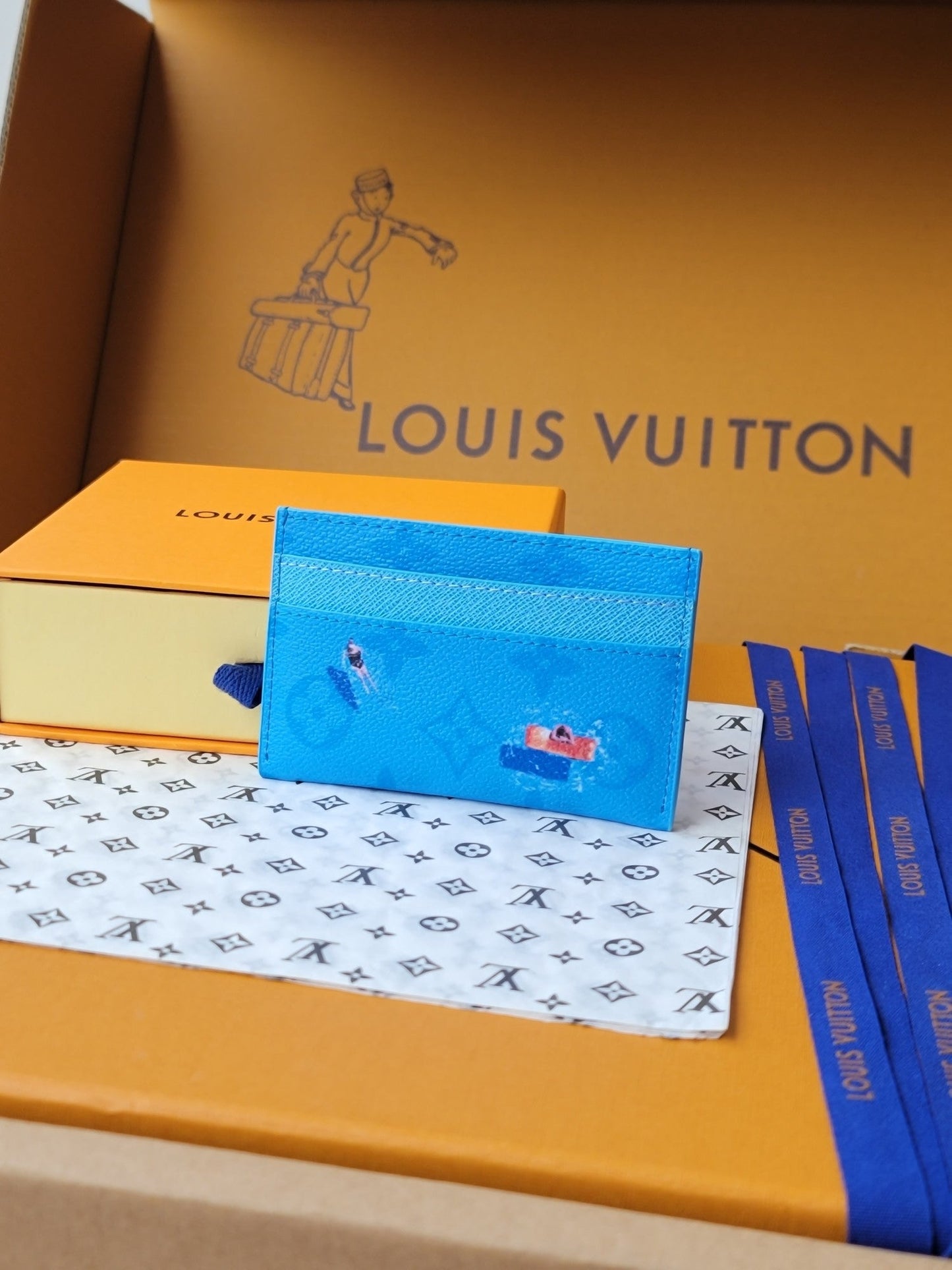 LV Double Card Holder Featuretiny Sport Scenes Printed Cowhide mysite
