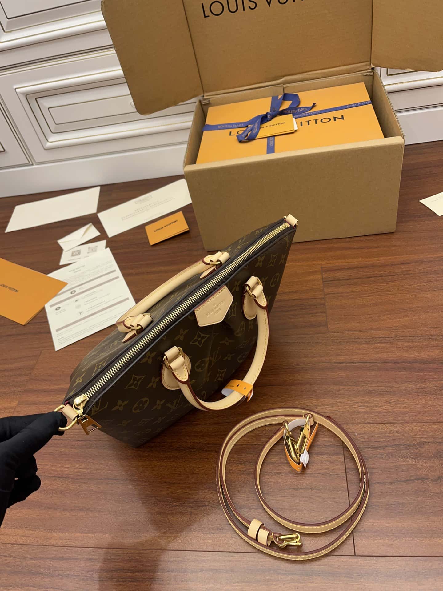 Louis Vuitton Boetie Handbag mysite