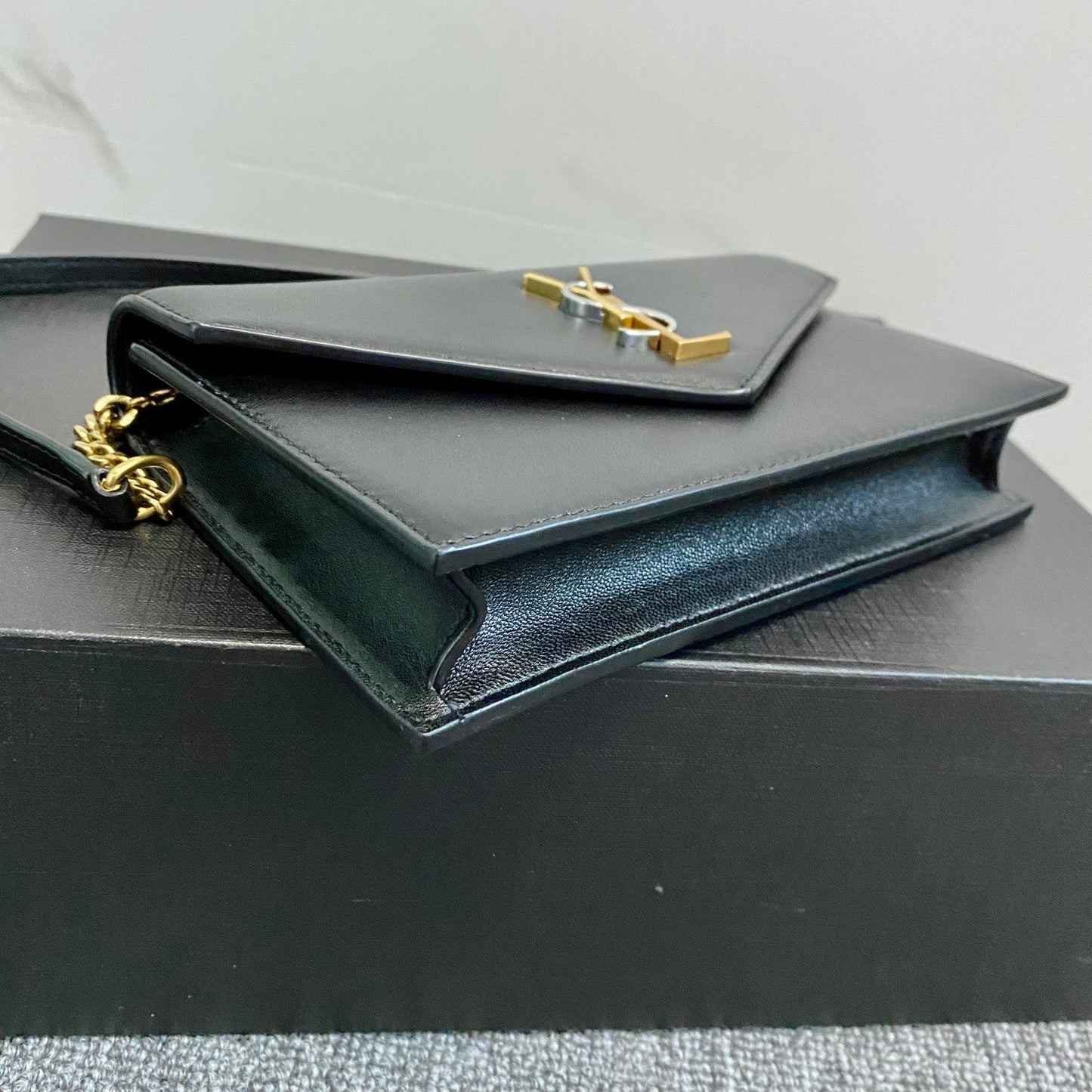 YSL Cassandra Shoulder Black Bag - 19x12.5x3.5cm mysite