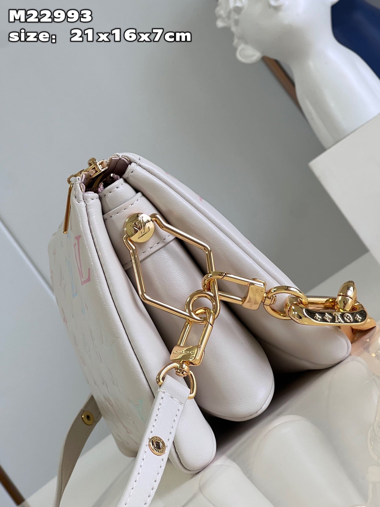 Louis Vuitton Coussin BB Milkway - 20 x 16 x 7 cm mysite