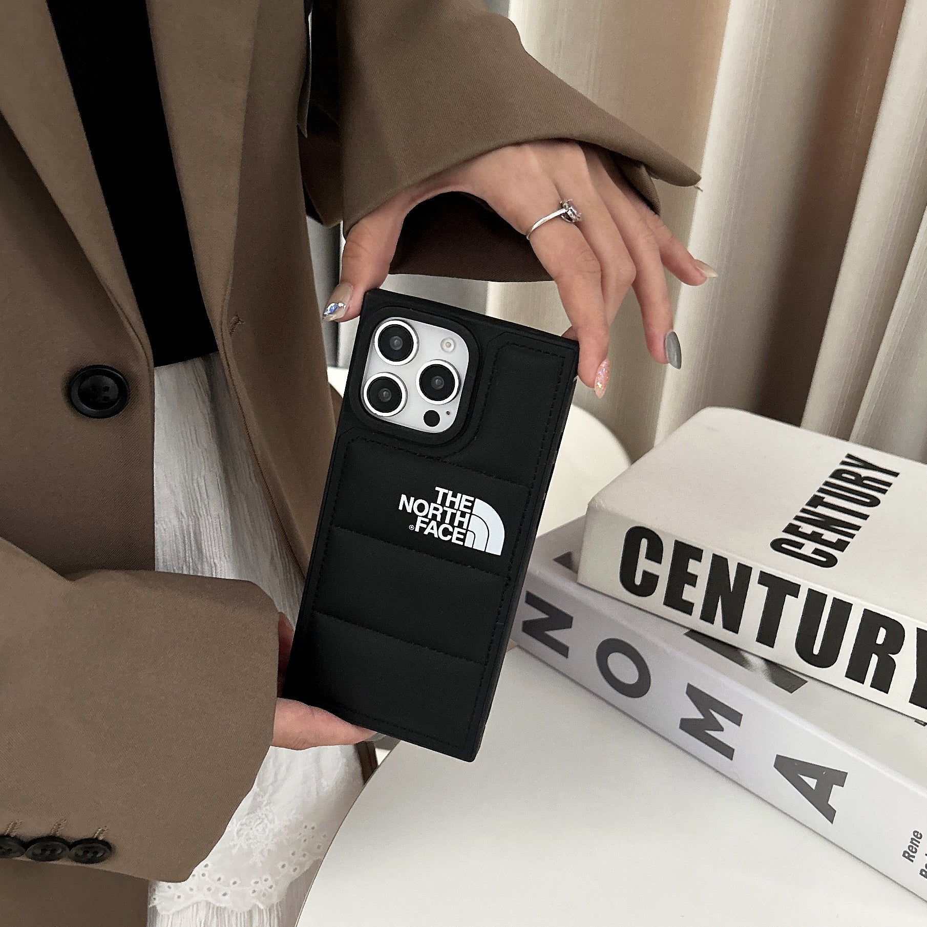 Luxury iPhone 16 case made of soft materialss mysite