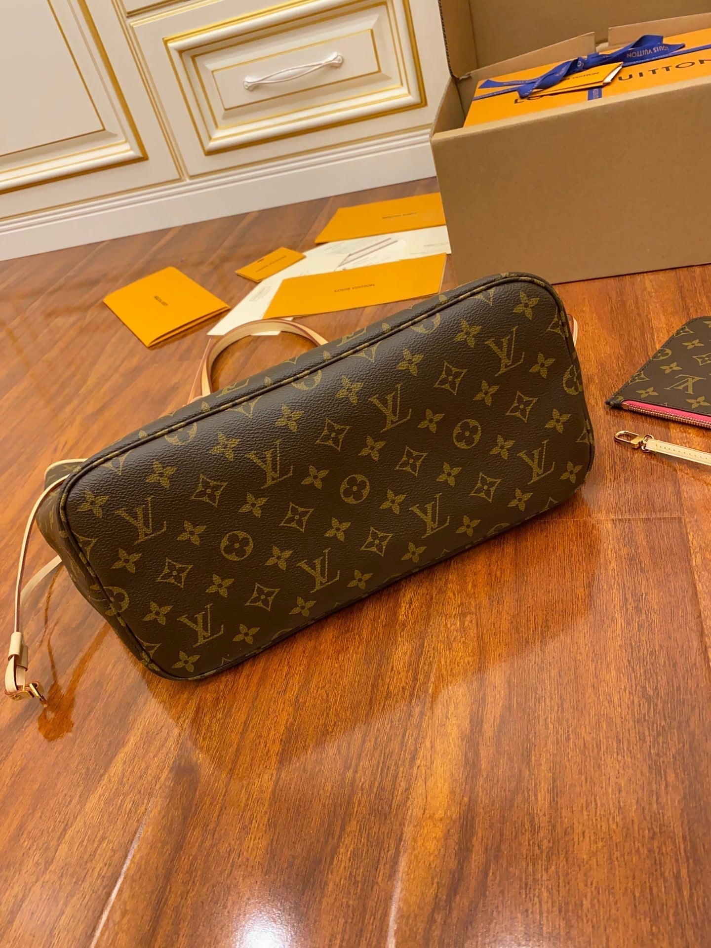 Louis Vuitton Tote Leather Bag mysite