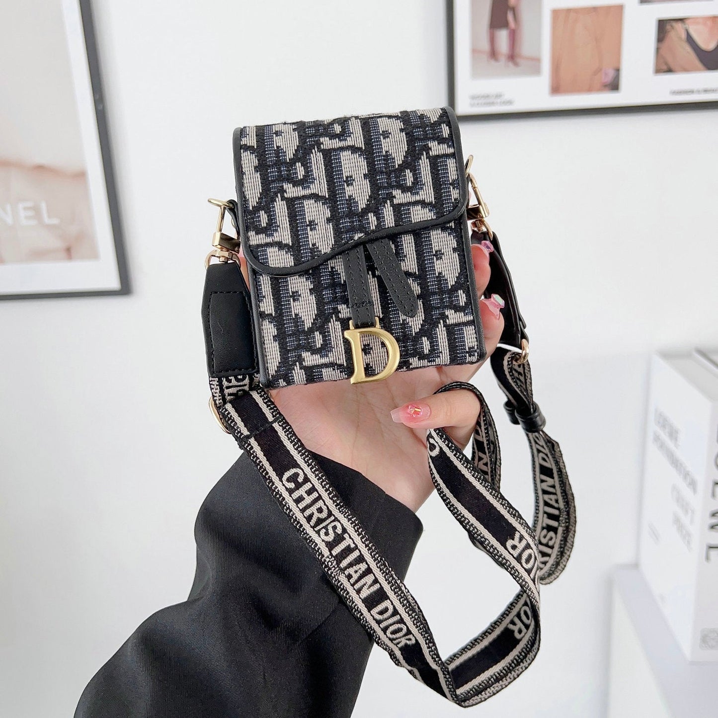 Spring Latest Phone Bag mysite