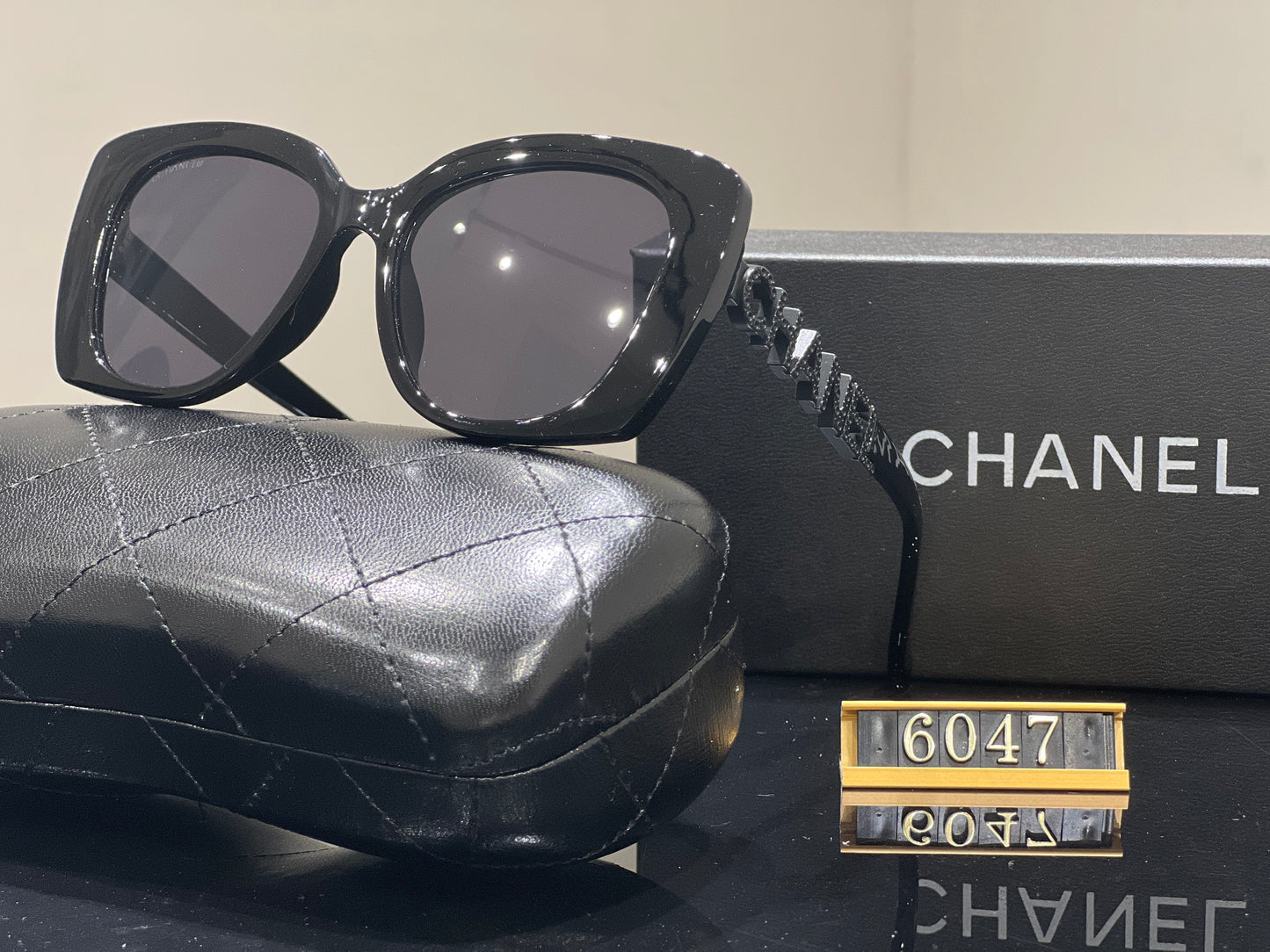 Fashion Sunglasses—77777