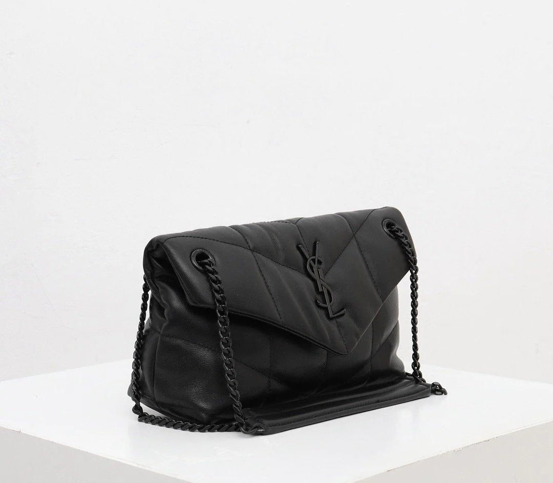 Saint Laurent Loulou Shoulder bag mysite