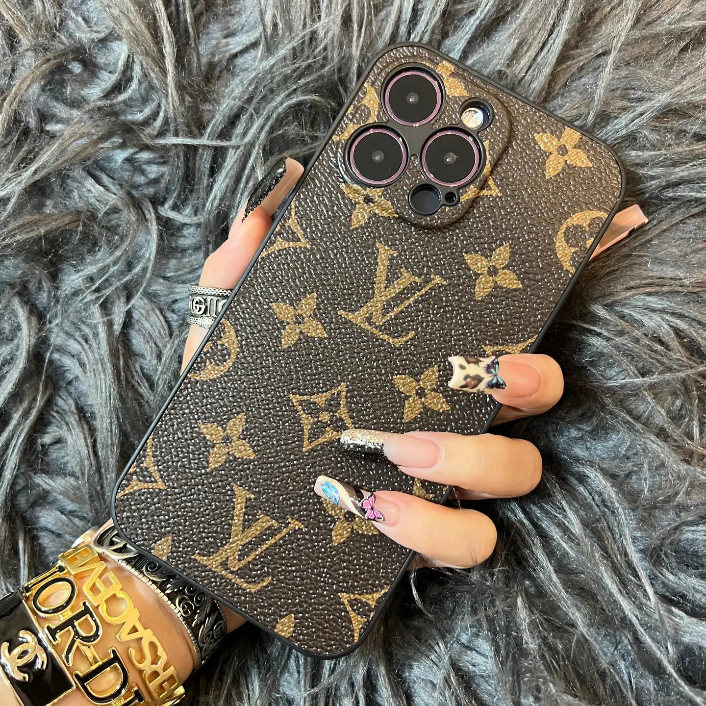 TRADITIONAL LOVE IPHONE CASE WITH CAMERA PROTECTIONs mysite