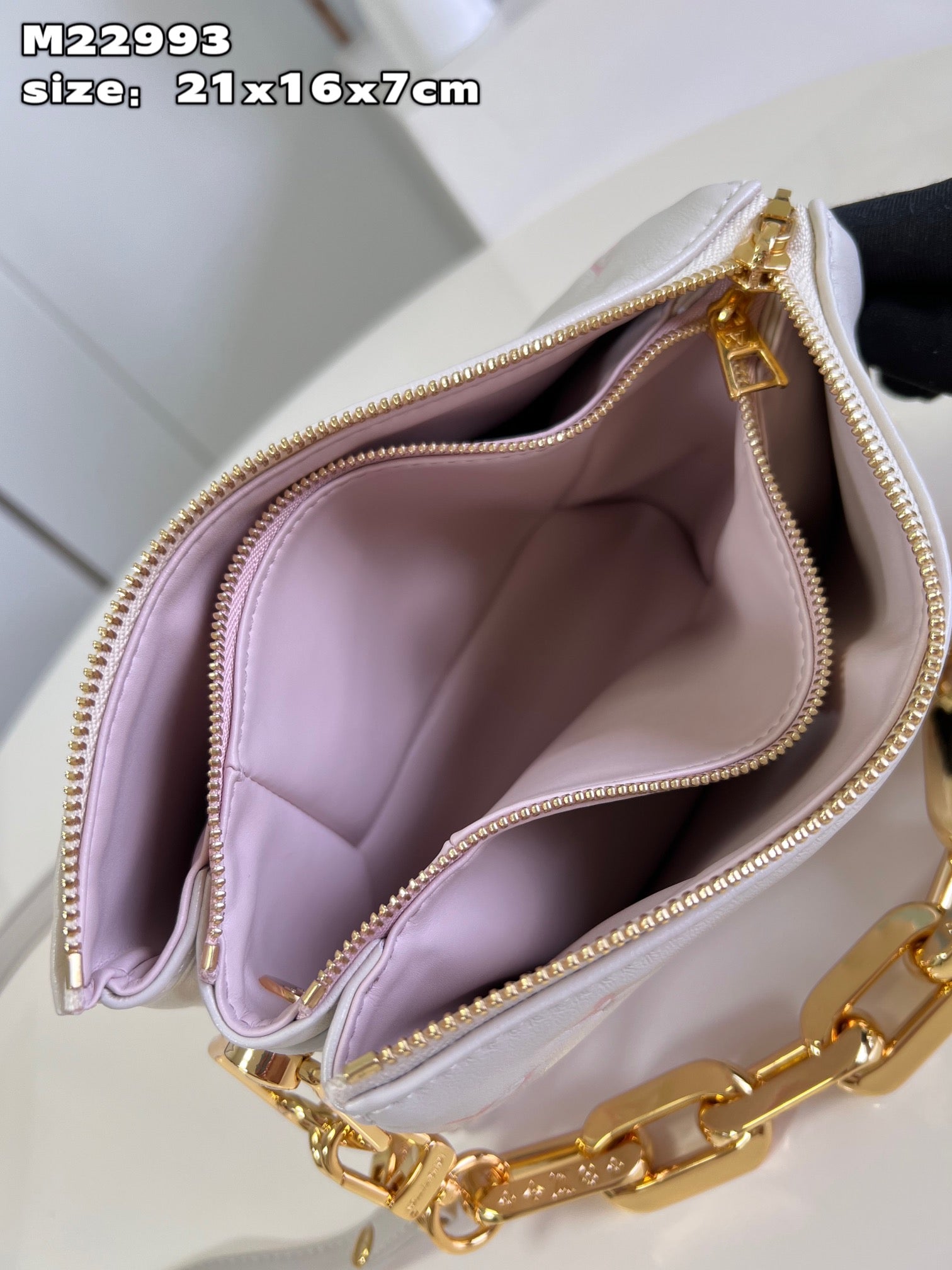 Louis Vuitton Coussin BB Milkway - 20 x 16 x 7 cm mysite