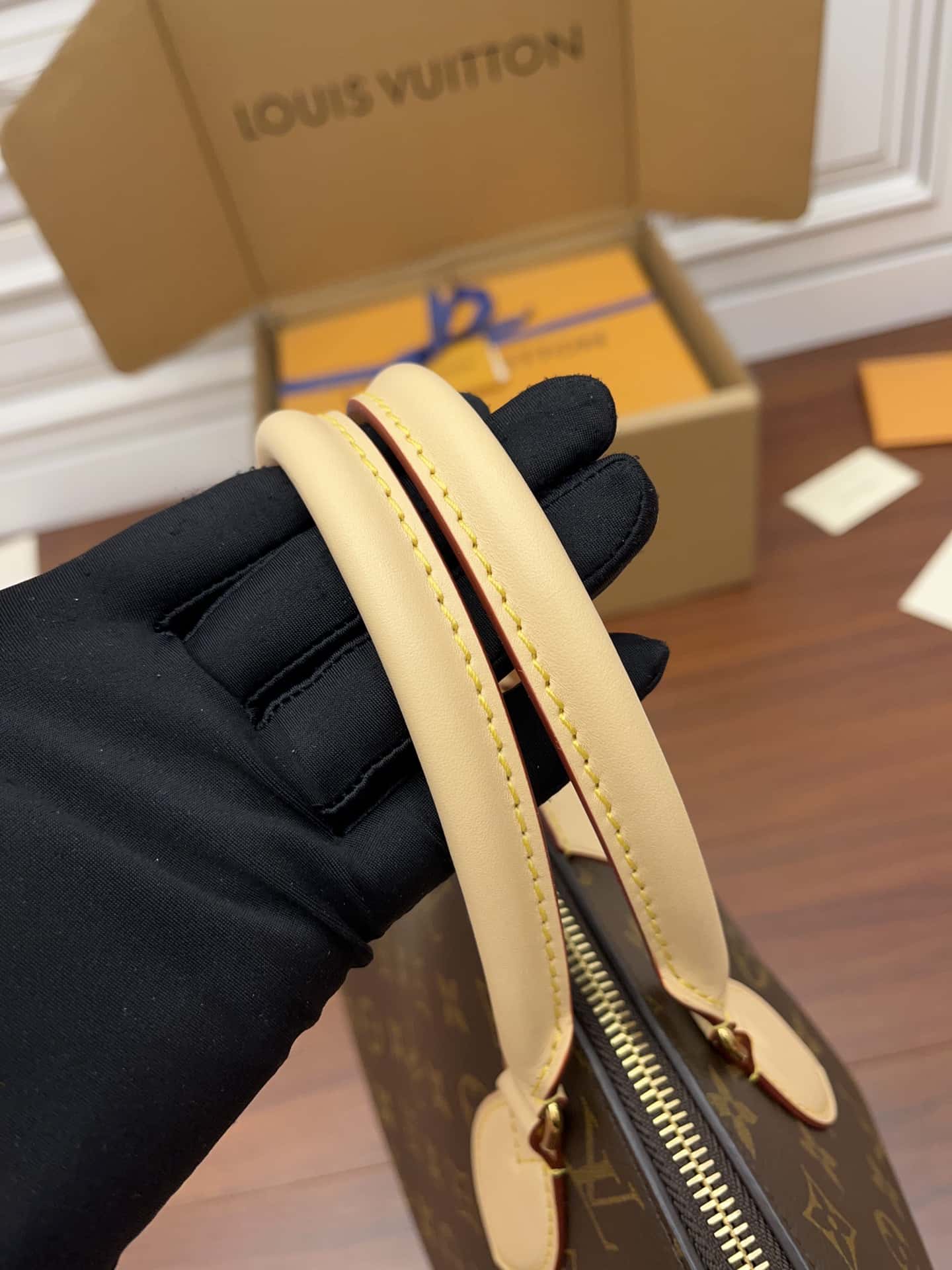 Louis Vuitton Boetie Handbag mysite