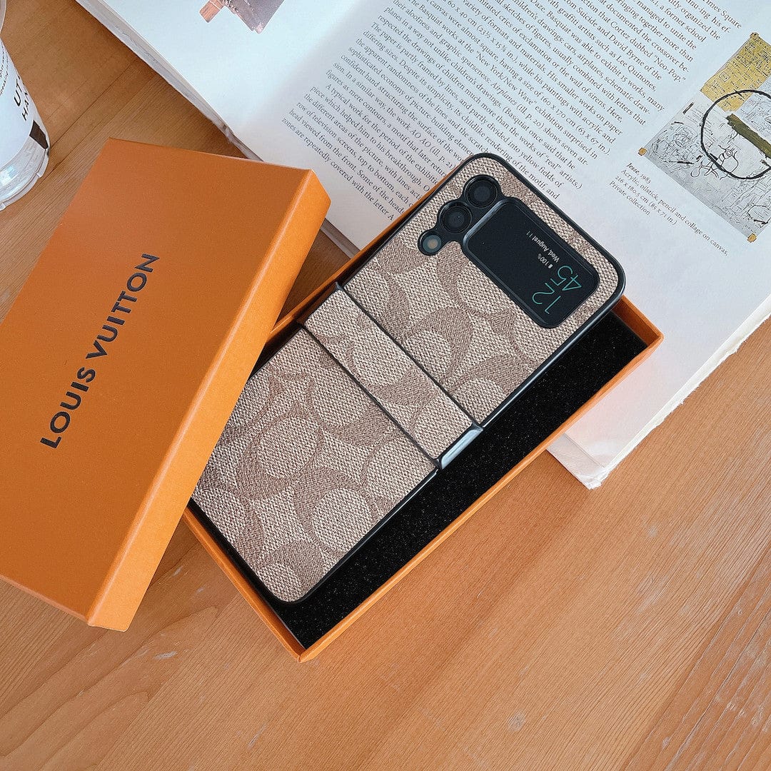 Coach Z Flip/Z Fold Samsung Phone Case with Finger Straps mysite