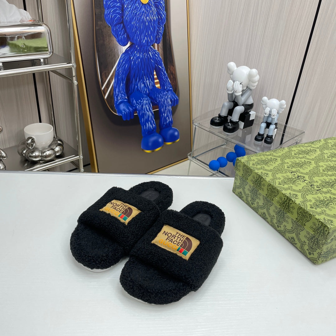 Trendy Co-Branded Wool Slippers mysite