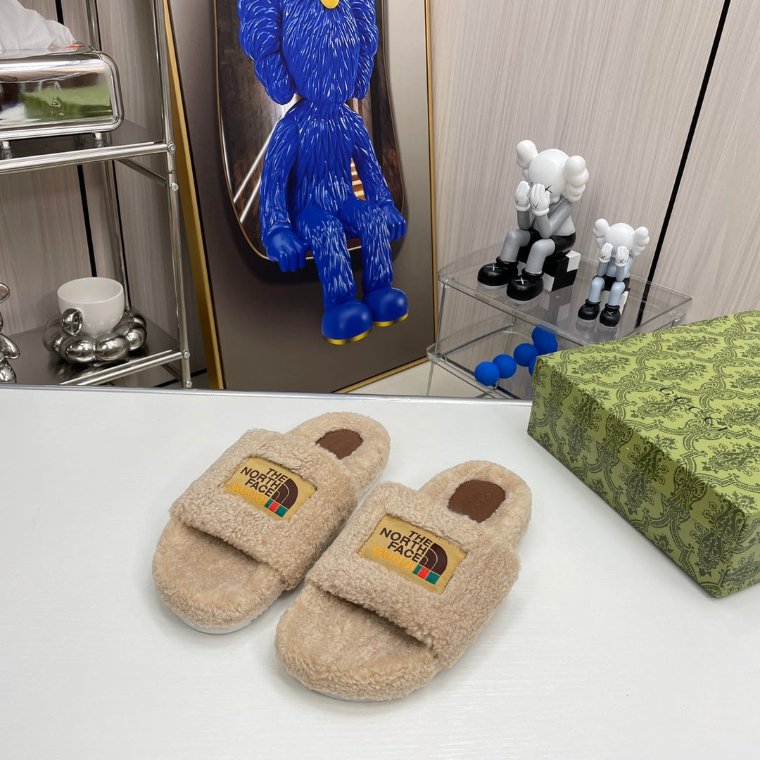 Trendy Co-Branded Wool Slippers mysite