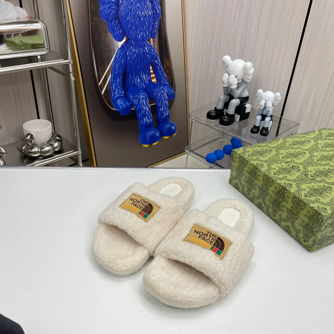 Trendy Co-Branded Wool Slippers mysite