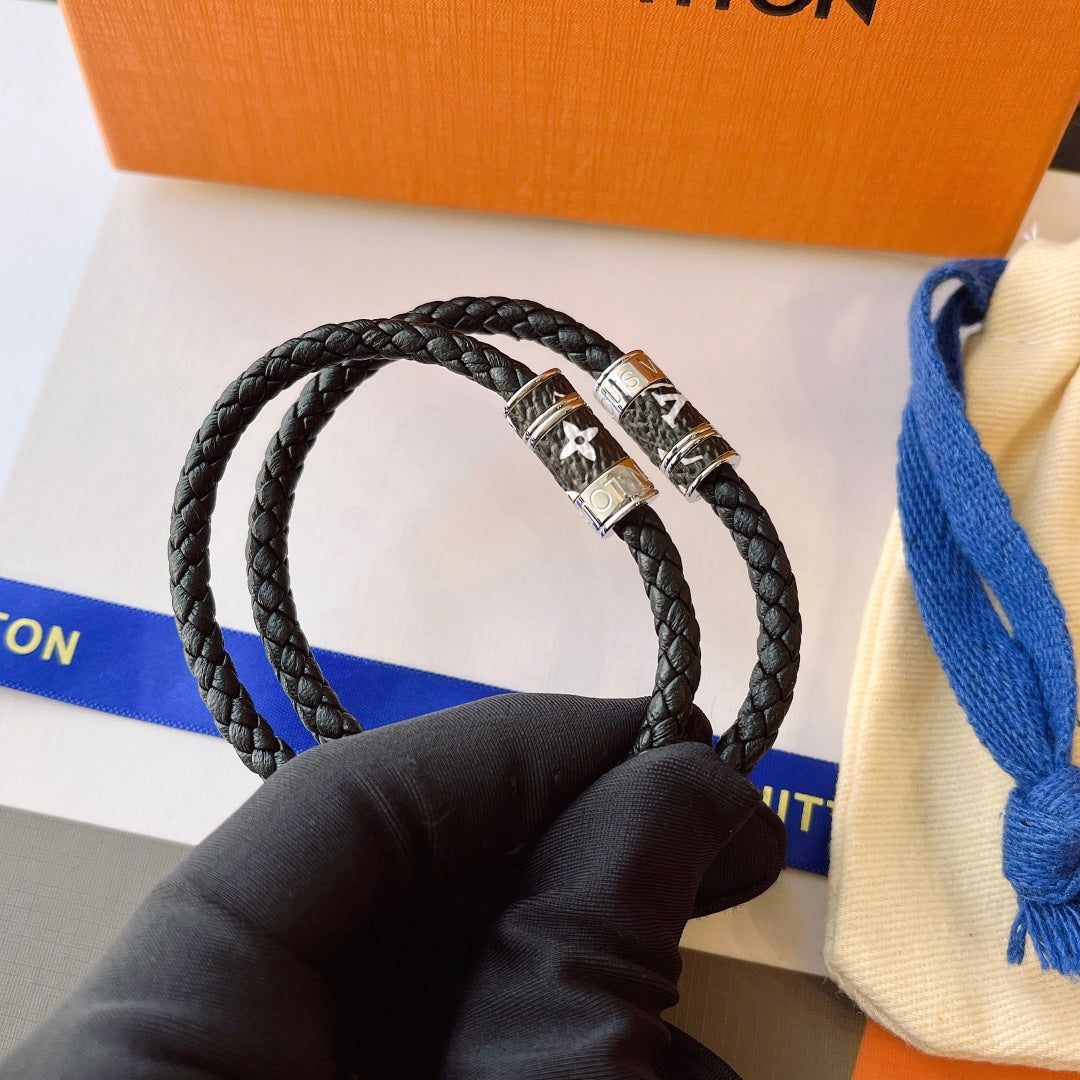 Classic Black Leather Bracelet mysite