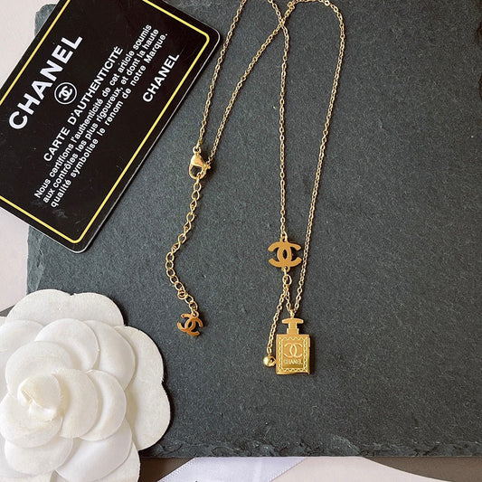 Perfume bottle pendant necklace mysite